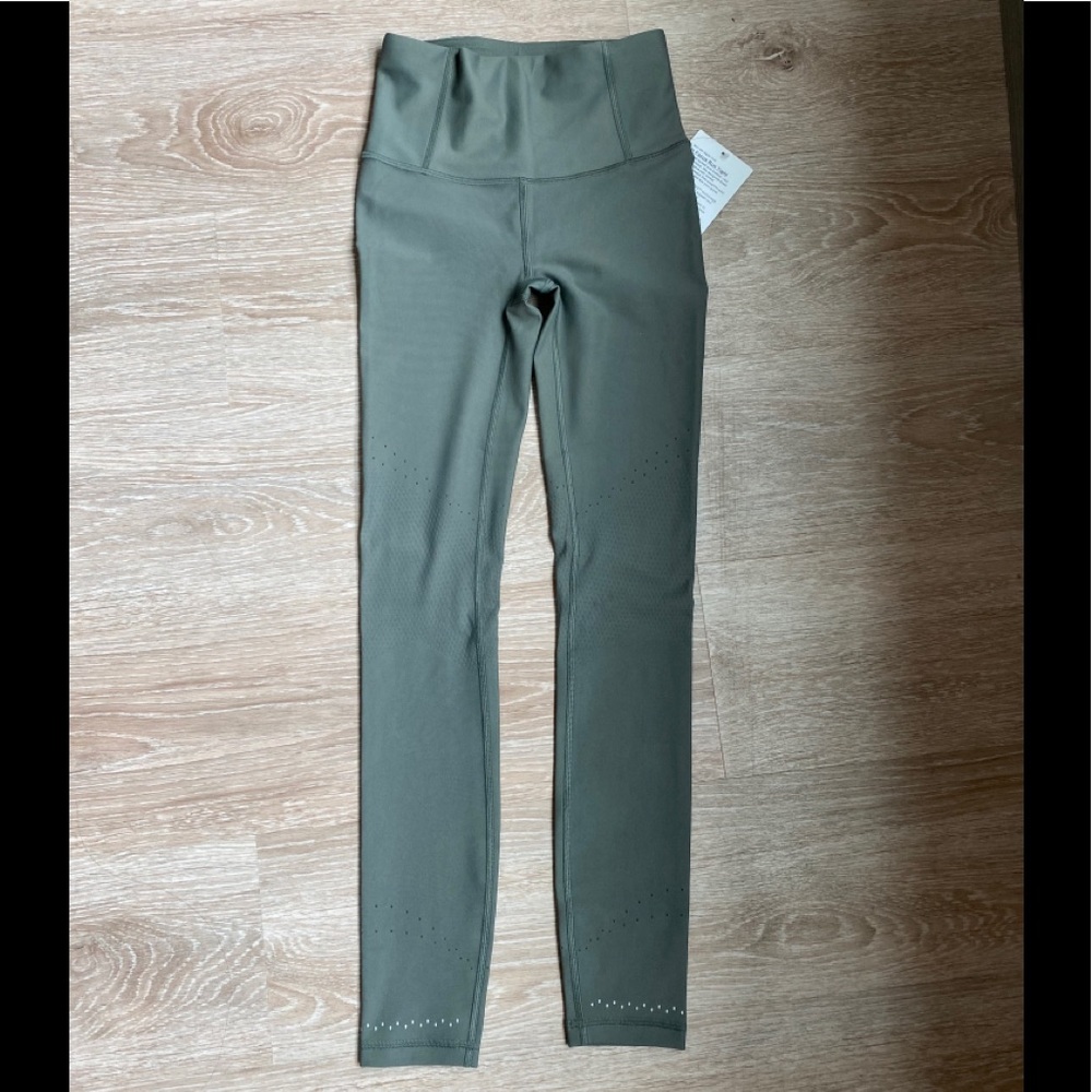 NWT Lululemon In Focus Run Tight